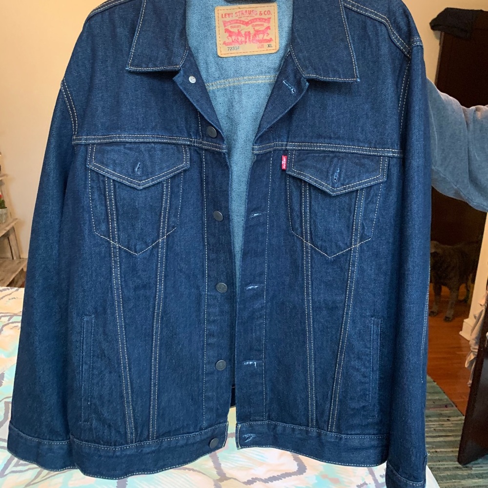 Levi Unisex XL Jean Jacket - WORE ONCE